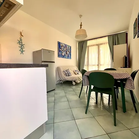 A 30 Metri Dalla Porto Azzurro